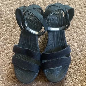 Crocs Comfiest classic wedges EVER!